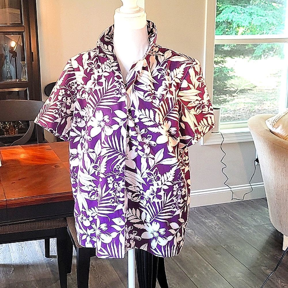 Blair sz M, button front shirt
